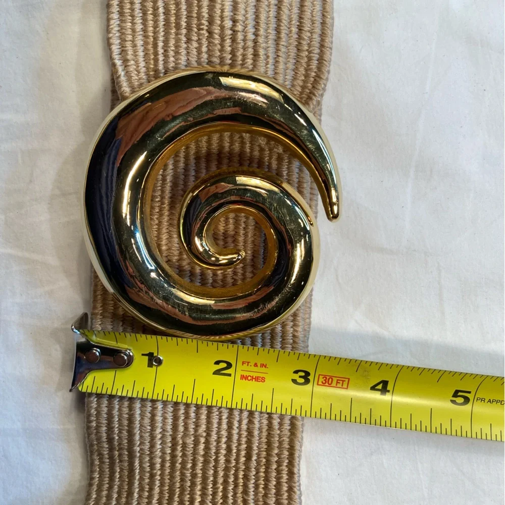Vintage Gold‎ tone Swirl belt buckle and stretch belt